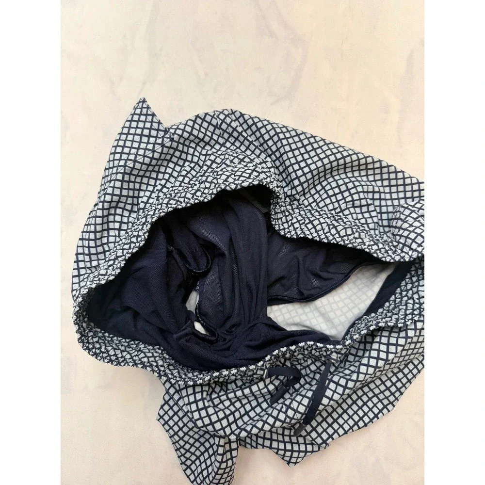 VINEYARD VNES Youth Boys XL Blue White Lattice Print Mesh Lined 5